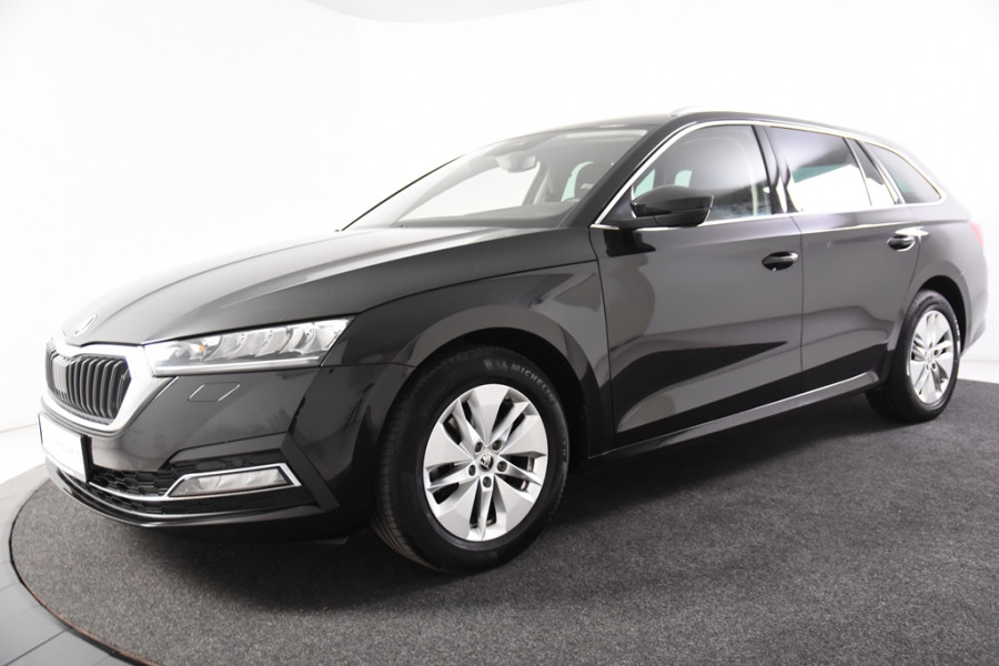 Škoda Octavia Combi 1.0 TSI Clever *1ste Eigenaar*Trekhaak*Stoelverwarming*Navigatie*Camera*