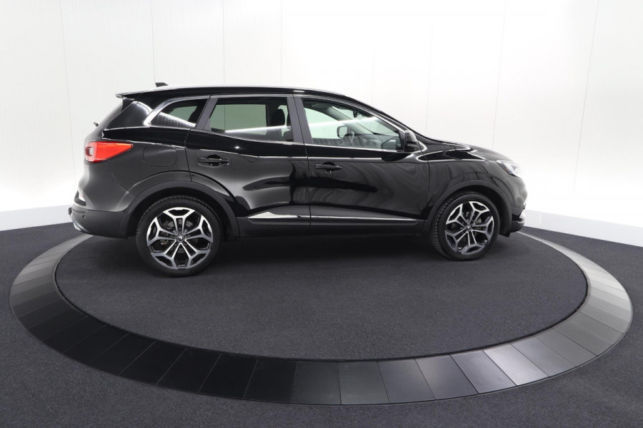 Renault Kadjar TCe 140 EDC Techno | Trekhaak | Camera | Panoramadak | Dodehoekdetectie