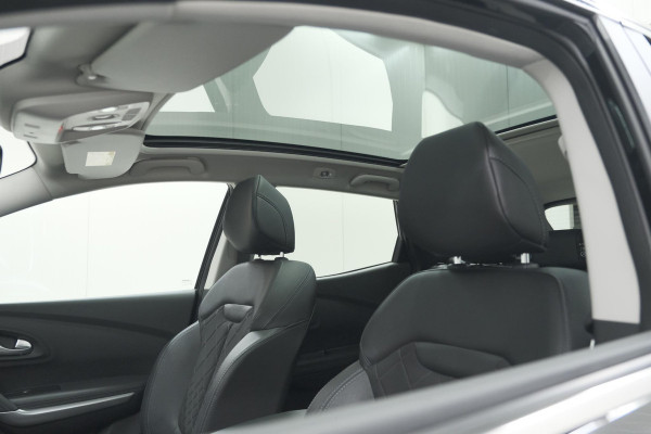 Renault Kadjar TCe 140 EDC Techno | Trekhaak | Camera | Panoramadak | Dodehoekdetectie