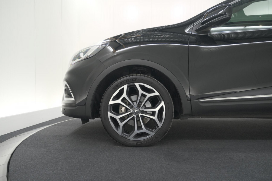 Renault Kadjar TCe 140 EDC Techno | Trekhaak | Camera | Panoramadak | Dodehoekdetectie