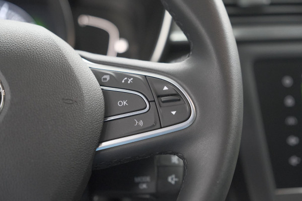 Renault Kadjar TCe 140 EDC Techno | Trekhaak | Camera | Panoramadak | Dodehoekdetectie