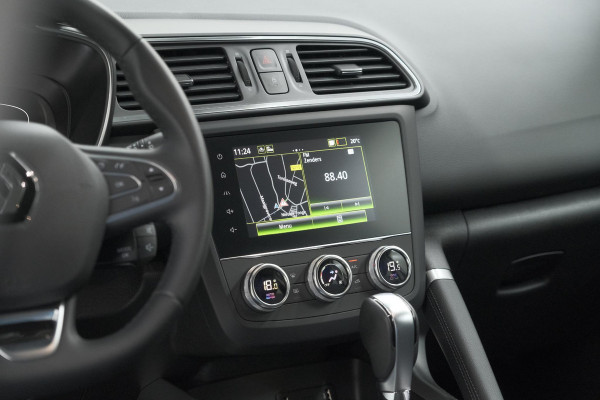 Renault Kadjar TCe 140 EDC Techno | Trekhaak | Camera | Panoramadak | Dodehoekdetectie