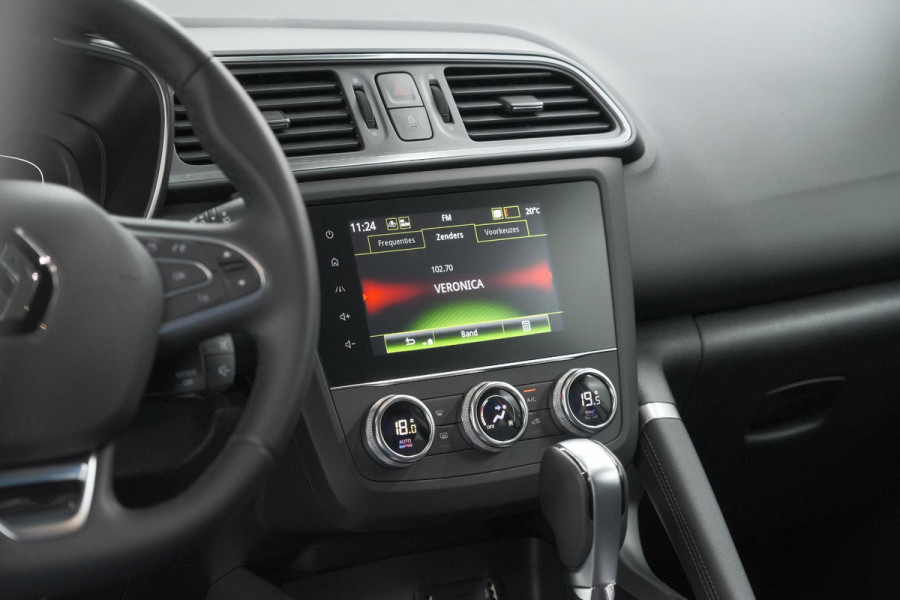 Renault Kadjar TCe 140 EDC Techno | Trekhaak | Camera | Panoramadak | Dodehoekdetectie