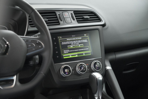 Renault Kadjar TCe 140 EDC Techno | Trekhaak | Camera | Panoramadak | Dodehoekdetectie