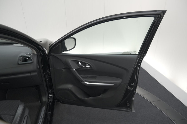 Renault Kadjar TCe 140 EDC Techno | Trekhaak | Camera | Panoramadak | Dodehoekdetectie