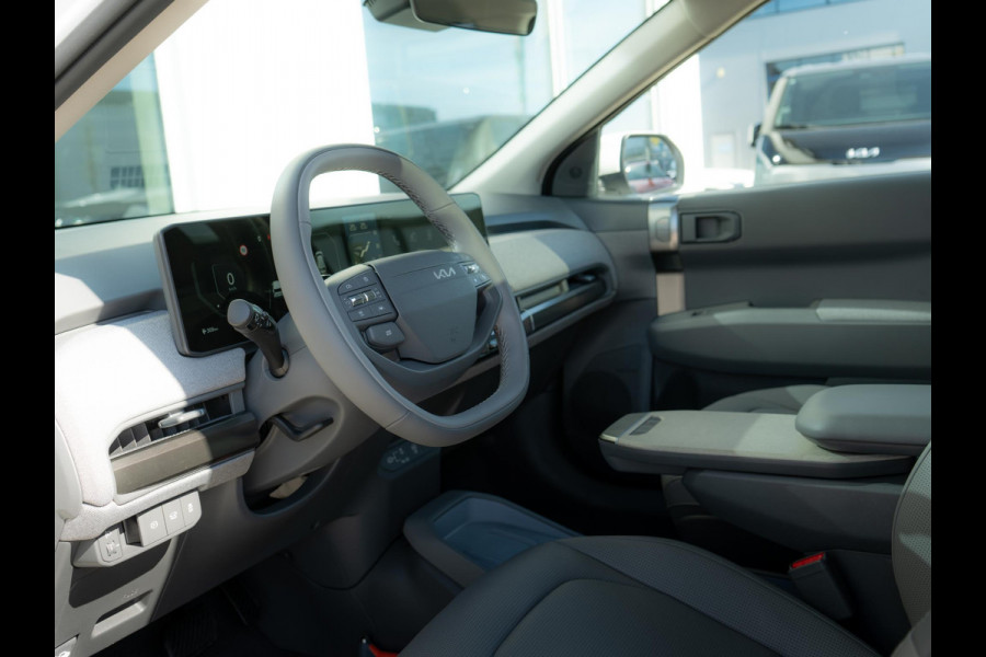 Kia EV3 Plus Advanced 81.4 kWh | Op voorraad | Schuifkanteldak | Stoel en stuurverwarming |