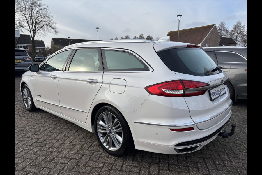 Ford Mondeo Wagon 2.0 IVCT HEV Vignale 187 pk | Panoramadak |  Adaptieve cruise  control |  Trekhaak | Winter Pack | Adaptive cruise control |  Achteruitrijcamera | Bestuurdersstoel Met Geheugen