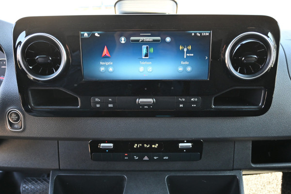 Mercedes-Benz Sprinter 317 CDI L2H2 Pro LED, Geveerde stoel, Navigatie met camera