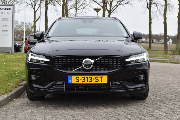 Volvo V60 B4 211PK Automaat Plus Dark | Trekhaak | ACC | Leder | Stoelverwarming | 360 Camera | 18"LMV