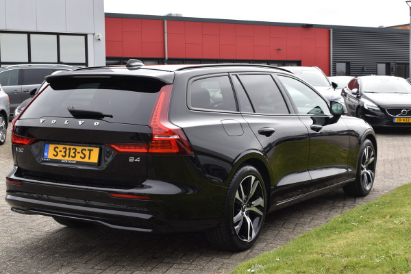 Volvo V60 B4 211PK Automaat Plus Dark | Trekhaak | ACC | Leder | Stoelverwarming | 360 Camera | 18"LMV