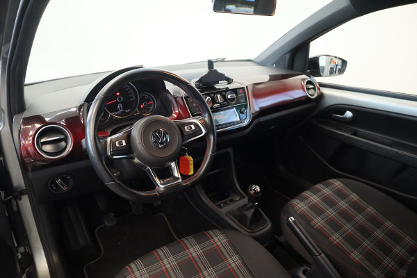 Volkswagen up! 1.0 TSI GTI Dealer onderhouden
