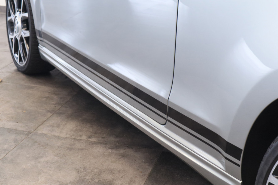 Volkswagen up! 1.0 TSI GTI Dealer onderhouden