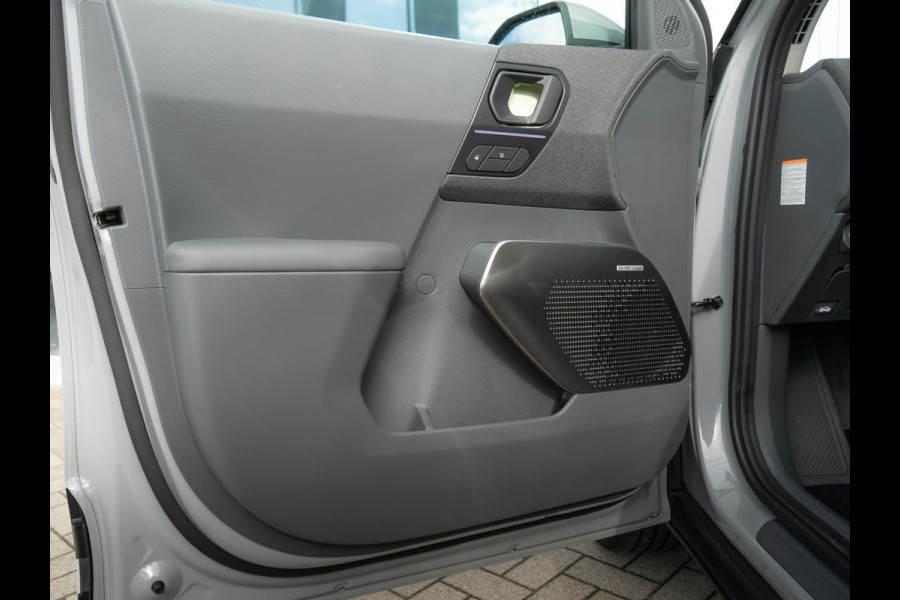 Kia EV2 Plus Advanced 42.2 kWh | Schuifkanteldak | Stoel en stuurverwarming | Navigatie |