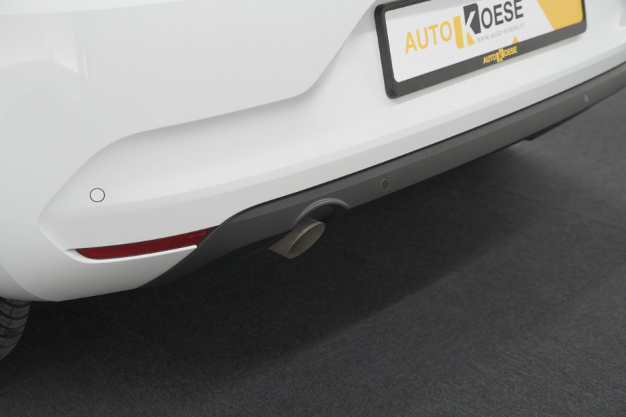 Renault Clio TCe 90 Equilibre | Parkeersensoren | Apple Carplay | Cruise Control | Airco