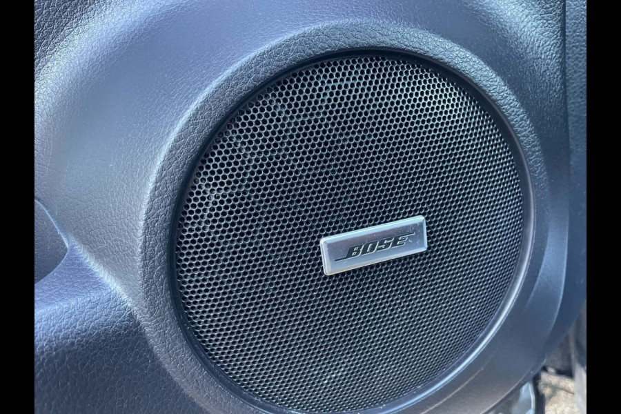 Nissan QASHQAI 1.2 Tekna + / panoramadak / stoelverwarming / Bose