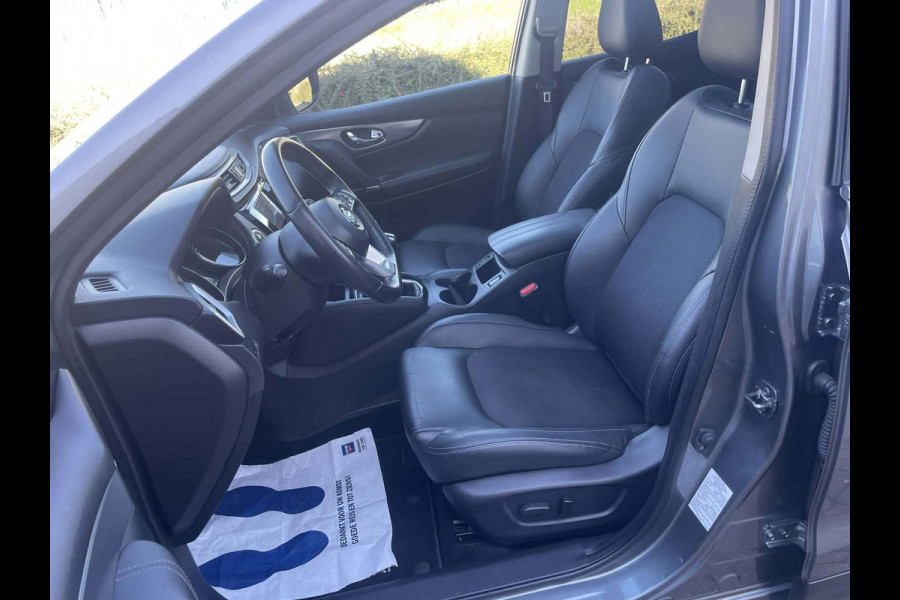 Nissan QASHQAI 1.2 Tekna + / panoramadak / stoelverwarming / Bose