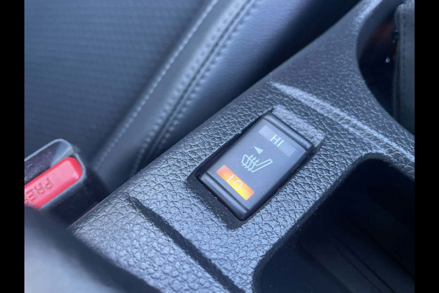 Nissan QASHQAI 1.2 Tekna + / panoramadak / stoelverwarming / Bose