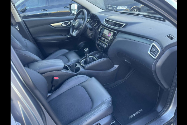 Nissan QASHQAI 1.2 Tekna + / panoramadak / stoelverwarming / Bose