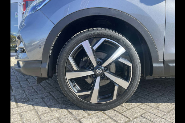 Nissan QASHQAI 1.2 Tekna + / panoramadak / stoelverwarming / Bose