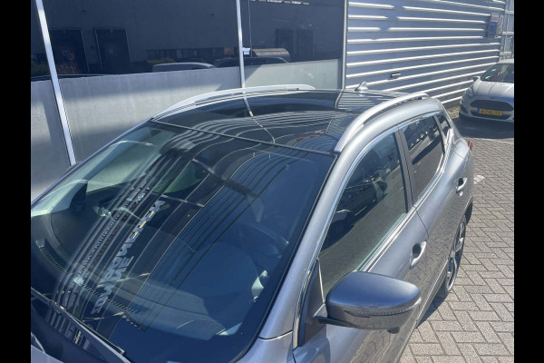 Nissan QASHQAI 1.2 Tekna + / panoramadak / stoelverwarming / Bose