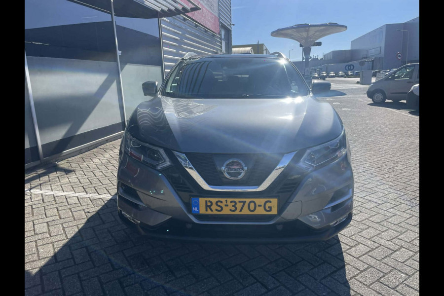 Nissan QASHQAI 1.2 Tekna + / panoramadak / stoelverwarming / Bose