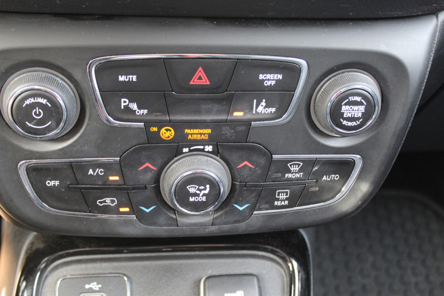 Jeep Compass 1.4 MultiAir Opening Edition Plus trekhaak leder multimedia Keyless