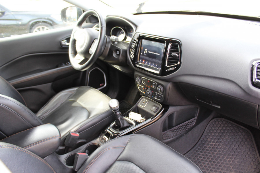 Jeep Compass 1.4 MultiAir Opening Edition Plus trekhaak leder multimedia Keyless