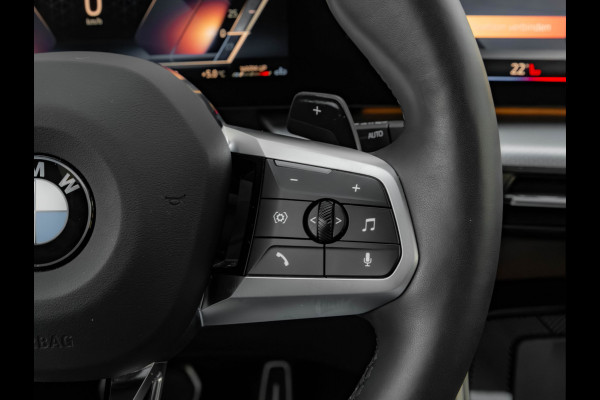 BMW X1 sDrive18i M-Sport Pro - Full-Option - ACC - Trekhaak - Memory