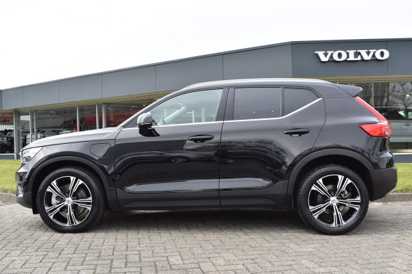 Volvo XC40 T4 211PK Recharge Inscription | ACC | Trekhaak | Leder | Camera | Stoelverwarming | 19"LMV