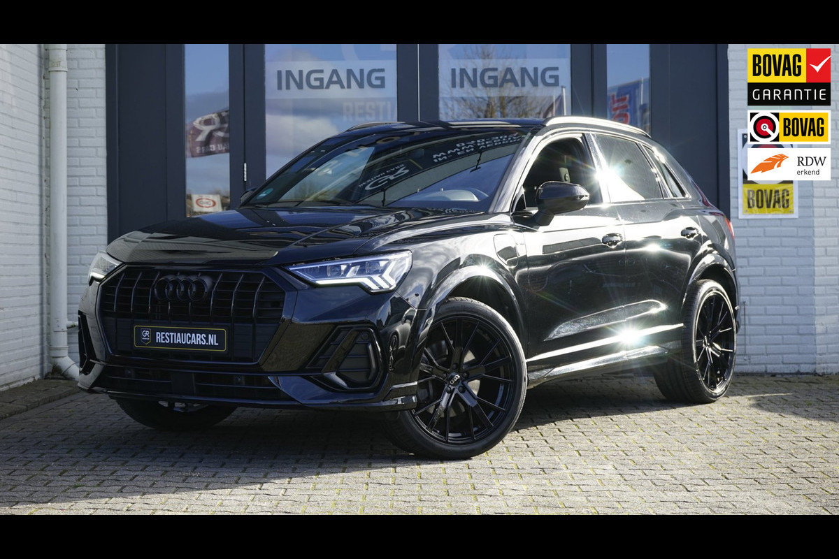 Audi Q3 45 TFSIe 3x S-Line Black Optik AUTOMAAT-ACC-CAMERA-CLIMA-KEYLESS-MATRIX LED-SONOS-STOELVERWARMING-VIRTUEEL