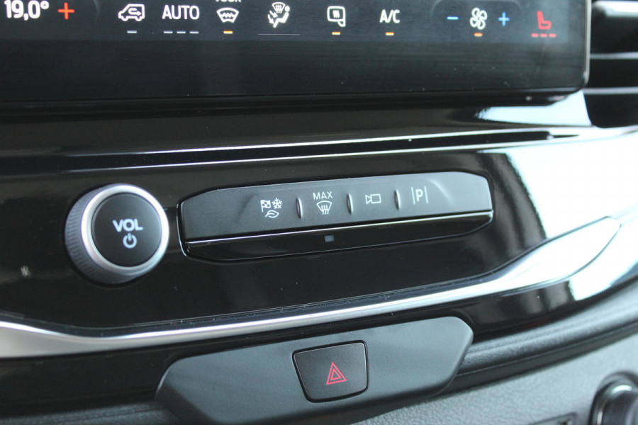 Ford E-Transit 350 L2H2 Trend 68 kWh | BLIS | Adaptieve Cruise | Betimmering | 360 Camera