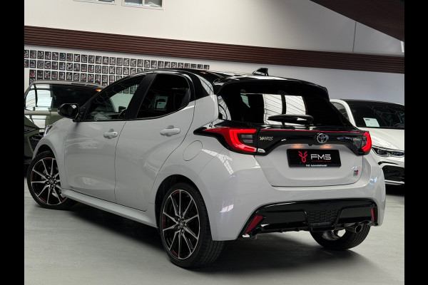 Toyota Yaris 1.5 Hybrid 130 GR SPORT HuD CarPlay Camera