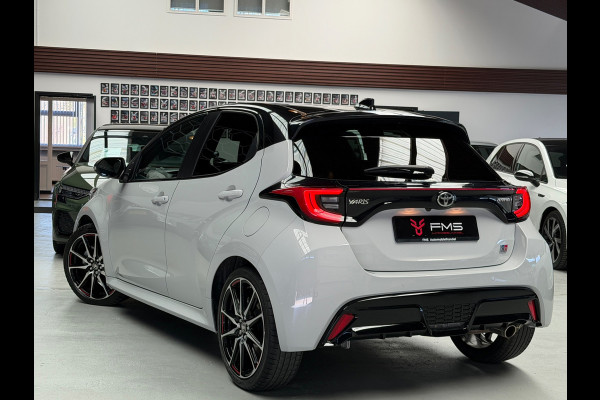 Toyota Yaris 1.5 Hybrid 130 GR SPORT HuD CarPlay Camera