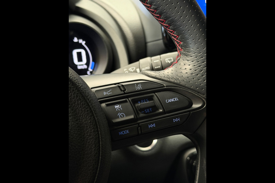 Toyota Yaris 1.5 Hybrid 130 GR SPORT HuD CarPlay Camera