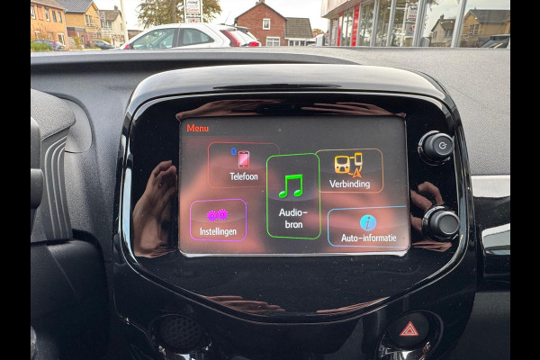 Toyota Aygo 1.0 VVT-i X-Joy | Eerste eigenaar, Lichtmetalen velgen, Climate control, Privacy glass, Nieuw geleverd & onderhouden