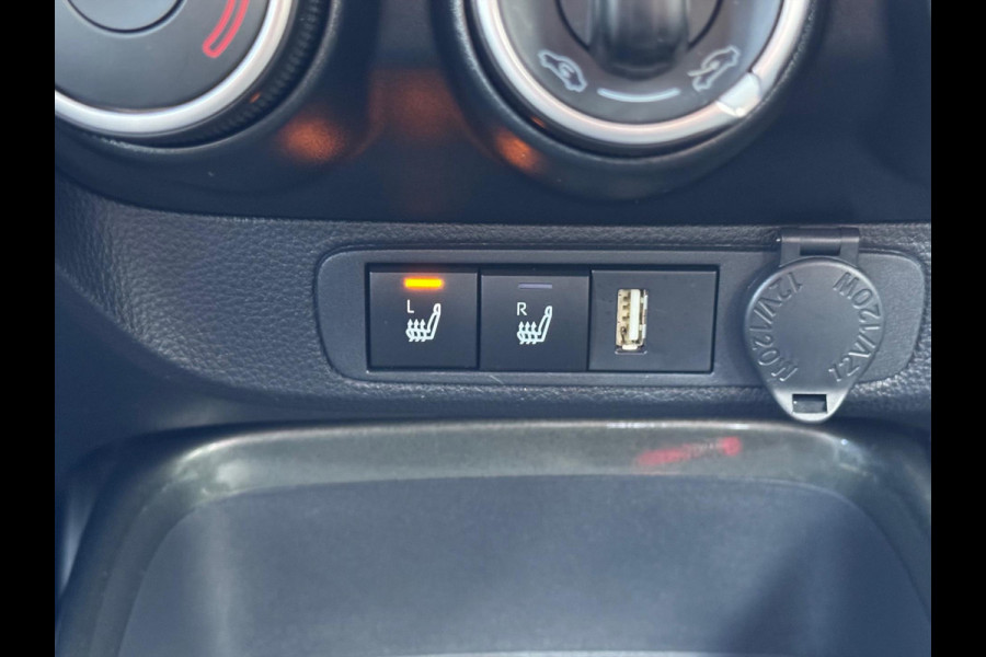 Toyota Aygo X 1.0 VVT-i S-CVT Pulse Automaat | December 2024, Stoelverwarming, Bi-Tone, Airco, Privacy Glass, Lichtmetalen velgen, Apple CarPl