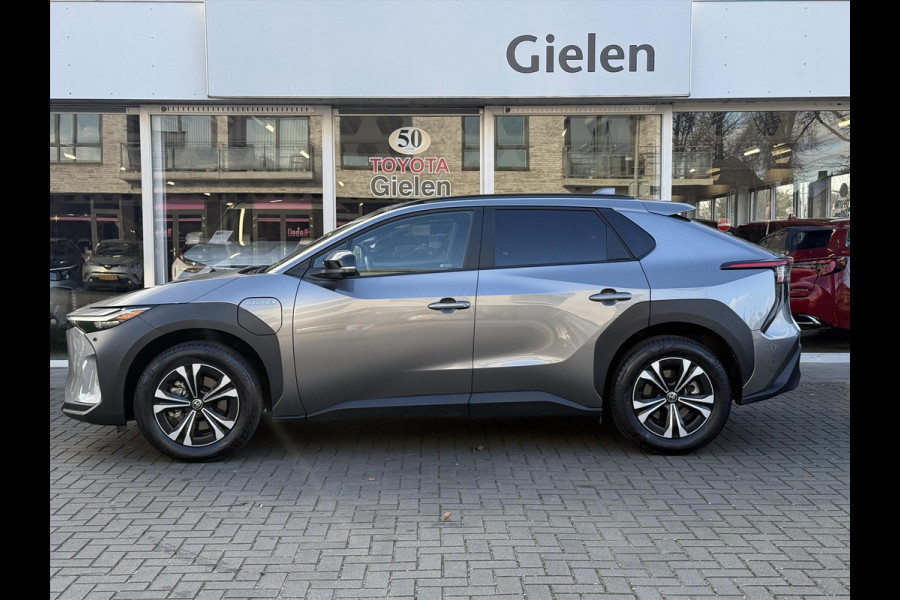 Toyota Bz4x 71,4 kWh 204pk Dynamic | 3-Fase, 360 Camera, Blind Spot monitor, Elektrische achterklep, Parkeersensoren, Stoelverwarming