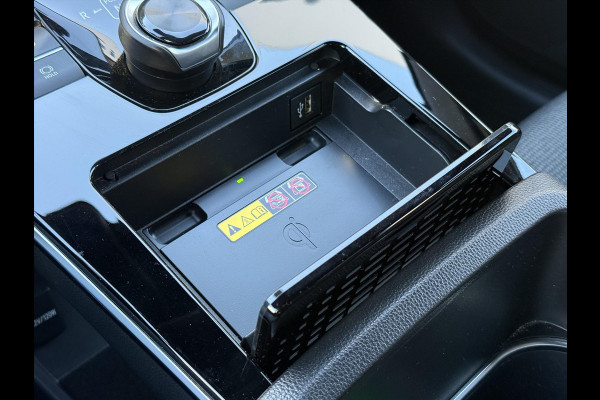 Toyota Bz4x 71,4 kWh 204pk Dynamic | 3-Fase, 360 Camera, Blind Spot monitor, Elektrische achterklep, Parkeersensoren, Stoelverwarming