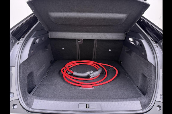 Peugeot E 3008 GT Avantage 210 73 kWh | SOH 95% WARMTEPOMP | DODE HOEKCENSOR | DEALER ONDERHOUDEN | BTW VERREKENBAAR | RIJKLAARPRIJS incl. 12mnd BOVAG | 100% ongeval verleden vrij.