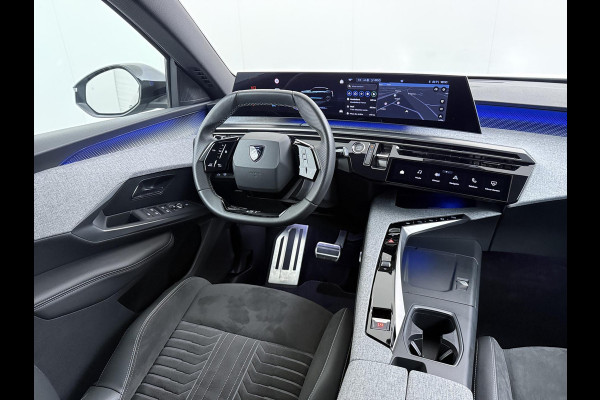 Peugeot E 3008 GT Avantage 210 73 kWh | SOH 95% WARMTEPOMP | DODE HOEKCENSOR | DEALER ONDERHOUDEN | BTW VERREKENBAAR | RIJKLAARPRIJS incl. 12mnd BOVAG | 100% ongeval verleden vrij.