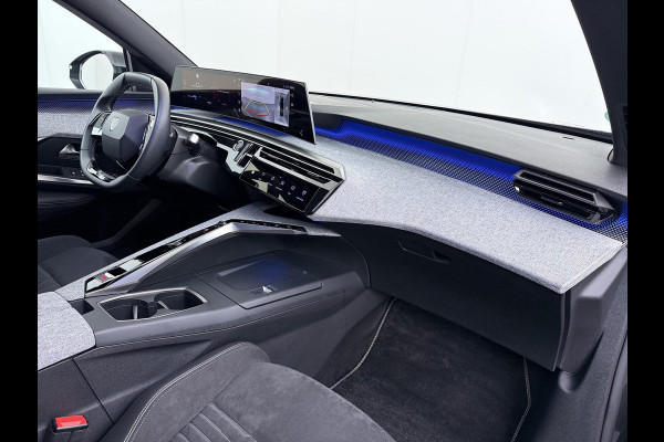 Peugeot E 3008 GT Avantage 210 73 kWh | SOH 95% WARMTEPOMP | DODE HOEKCENSOR | DEALER ONDERHOUDEN | BTW VERREKENBAAR | RIJKLAARPRIJS incl. 12mnd BOVAG | 100% ongeval verleden vrij.