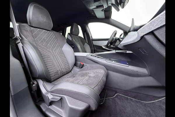Peugeot E 3008 GT Avantage 210 73 kWh | SOH 95% WARMTEPOMP | DODE HOEKCENSOR | DEALER ONDERHOUDEN | BTW VERREKENBAAR | RIJKLAARPRIJS incl. 12mnd BOVAG | 100% ongeval verleden vrij.