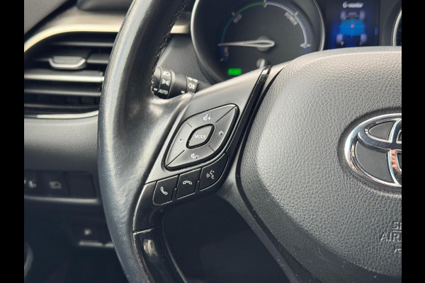 Toyota C-HR 1.8 Hybrid 122pk CVT Dynamic | Navigatie, Adaptive Cruise, Stoelverwarming, Lm-velgen