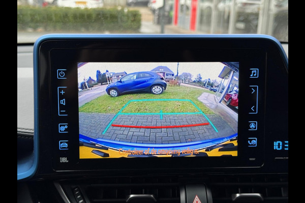 Toyota C-HR 1.8 Hybrid Bi-Tone Plus | JBL, Led Pakket, Half leer/Alcantara, Dodehoekherkenning, parkeersensoren, Stuurverwarming