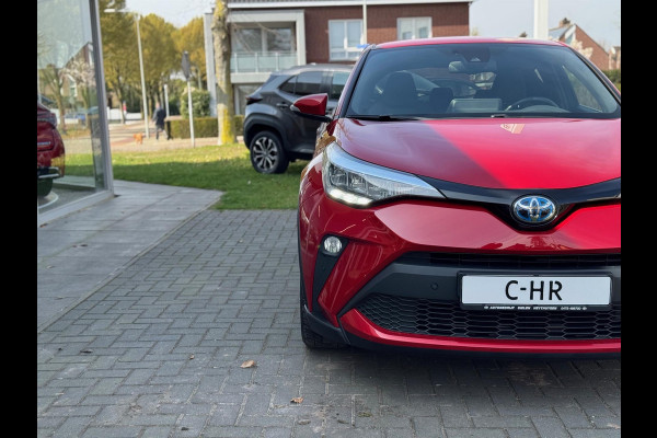 Toyota C-HR 2.0 Hybrid 184pk Style | Trekhaak, Dodehoekherkenning, Stoel + Stuurverwarming, Parkeersensoren, Keyless