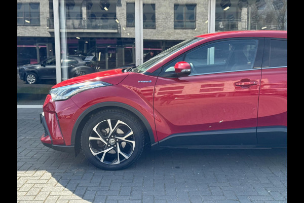 Toyota C-HR 2.0 Hybrid 184pk Style | Trekhaak, Dodehoekherkenning, Stoel + Stuurverwarming, Parkeersensoren, Keyless