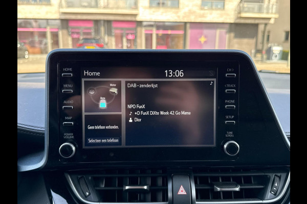 Toyota C-HR 2.0 Hybrid 184pk Style | Trekhaak, Dodehoekherkenning, Stoel + Stuurverwarming, Parkeersensoren, Keyless