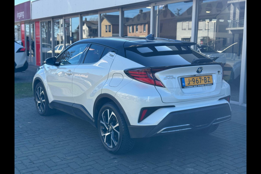 Toyota C-HR 2.0 Hybrid 184pk First Edition | JBL, Navigatie, Stoelverwarming, Apple CarPlay/Android Auto, Parkeersensoren, Blind Spot