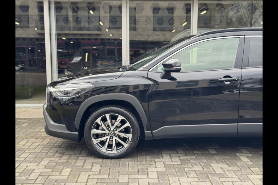 Toyota Corolla Cross Hybrid 140 Style | Elektrische achterklep, Stoel + Stuurverwarming, Keyless, 18 inch, Parkeersensoren, Dodehoekherkenning