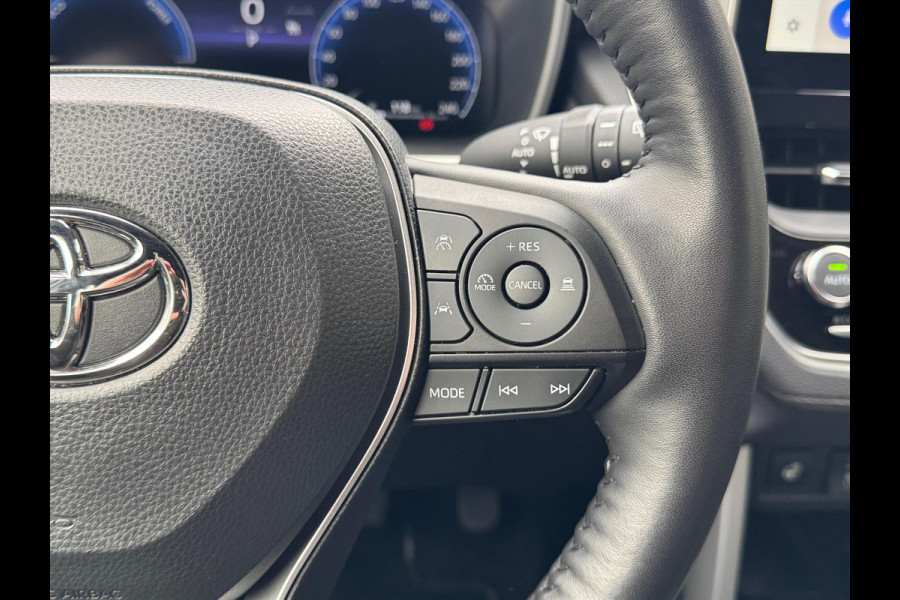 Toyota Corolla Cross Hybrid 140 Style | Elektrische achterklep, Stoel + Stuurverwarming, Keyless, 18 inch, Parkeersensoren, Dodehoekherkenning